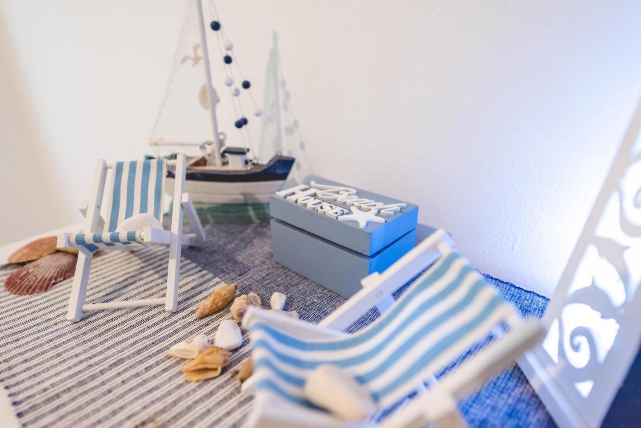 Jaana & Akis Holiday Home 1&2, Haraki Exteriör bild