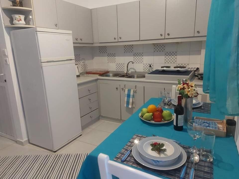 Jaana & Akis Holiday Home 1&2, Haraki Exteriör bild